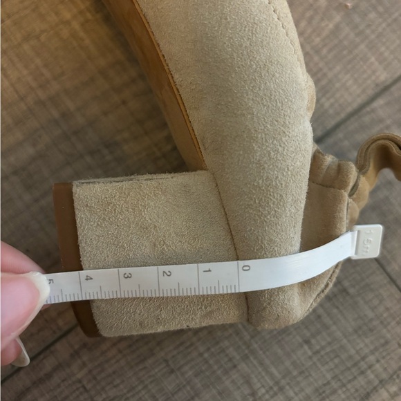 Everlane Sedue Leather High Heels - Picture 3 of 3